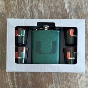 University of Miami Hurricanes Green Flask and Shot Glass Set NWT gift